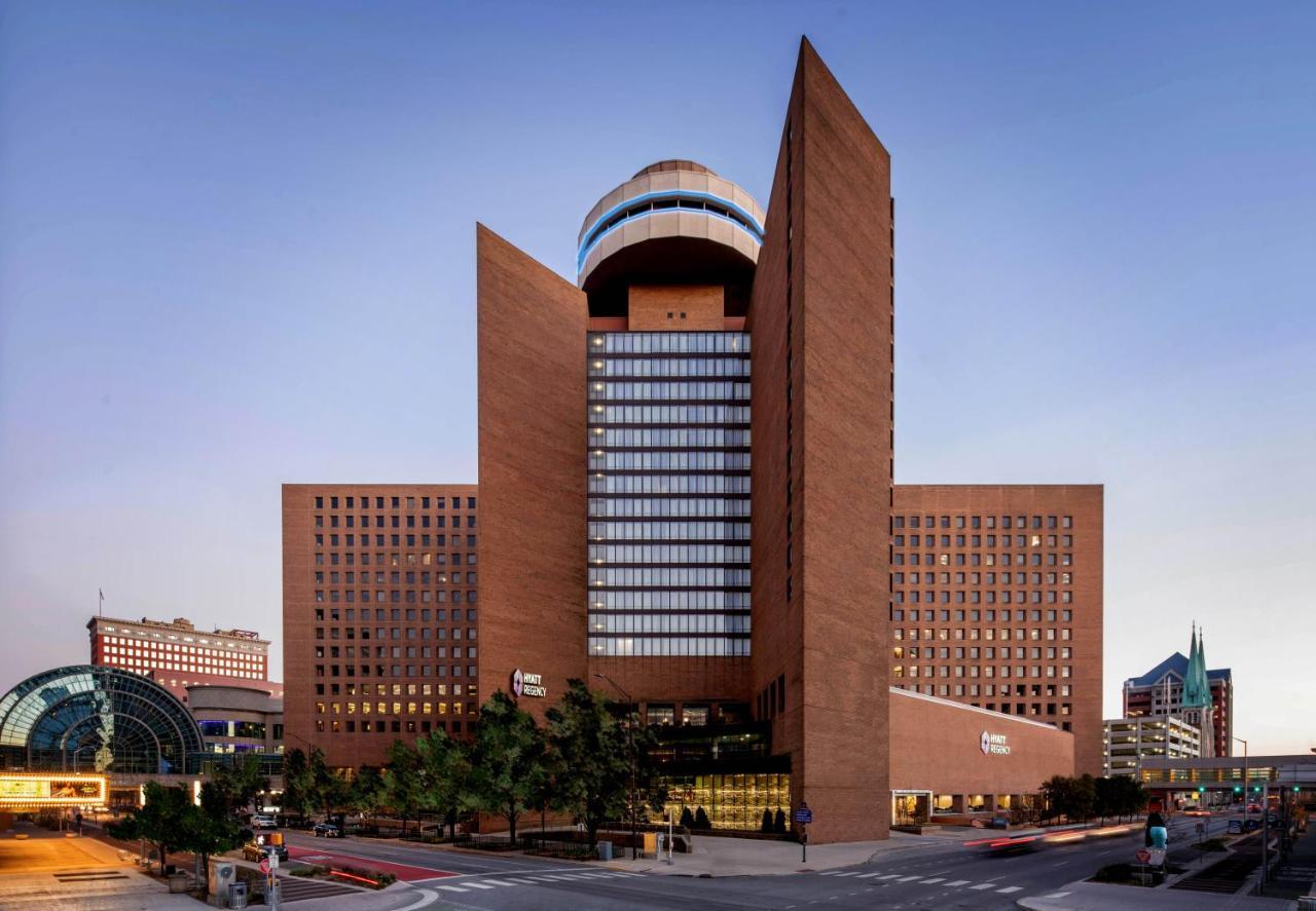 Hotel Hyatt Regency Indianapolis At State Capitol Extérieur photo